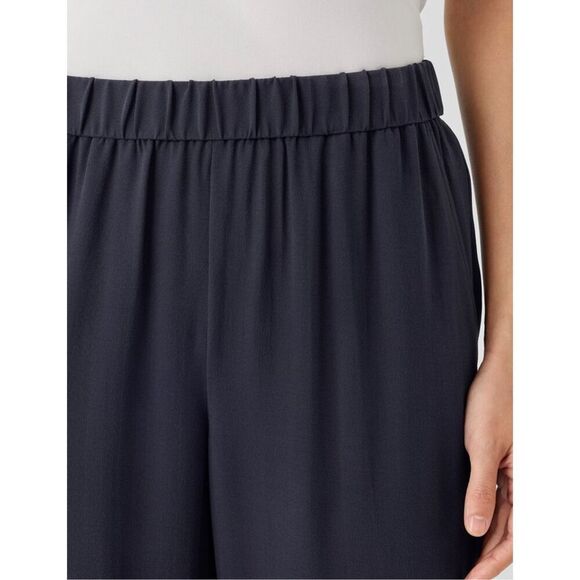Eileen Fisher size M Silk Georgette Crepe Tapered Pants - 100% - Picture 4 of 10